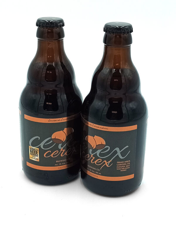 1777484624806 - El Gourmext de Casa Chino Two brown beer bottles with orange and black labels stand side by side on a white background, likely a paired craft beer set.